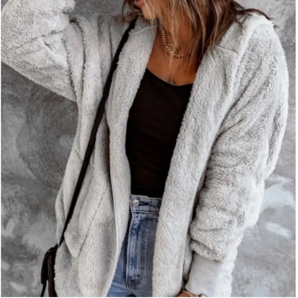 Grey Super Soft Cozy Pocketed Hood Sherpa Lightweight Fleece Teddy Jacket Coat - Picture 3 of 4
